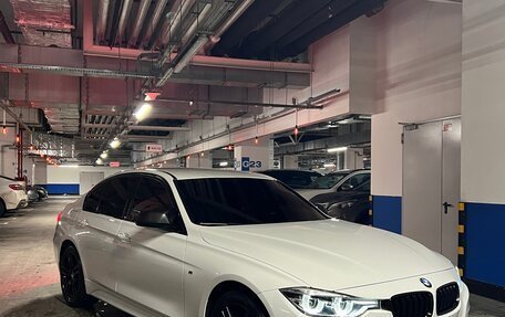 BMW 3 серия, 2018 год, 2 830 000 рублей, 2 фотография