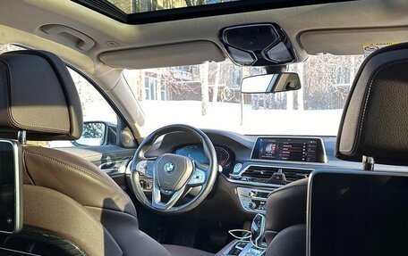 BMW 7 серия, 2019 год, 7 500 000 рублей, 11 фотография