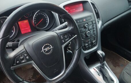 Opel Astra J, 2013 год, 1 100 000 рублей, 3 фотография