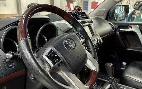 Toyota Land Cruiser Prado 150 рестайлинг 2, 2015 год, 3 547 000 рублей, 14 фотография