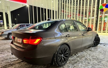 BMW 3 серия, 2013 год, 1 600 000 рублей, 14 фотография