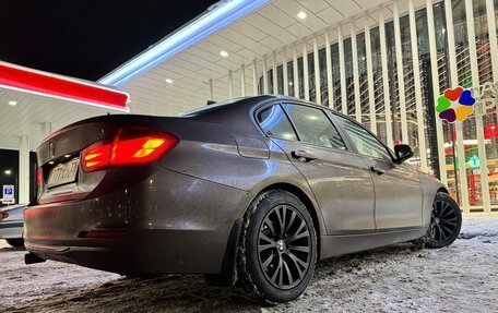BMW 3 серия, 2013 год, 1 600 000 рублей, 12 фотография
