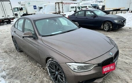 BMW 3 серия, 2013 год, 1 600 000 рублей, 28 фотография