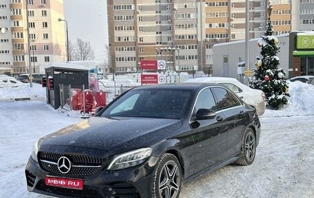 Mercedes-Benz C-Класс, 2019 год, 3 050 000 рублей, 1 фотография