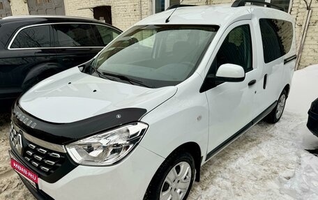 Renault Dokker, 2018 год, 1 390 000 рублей, 2 фотография