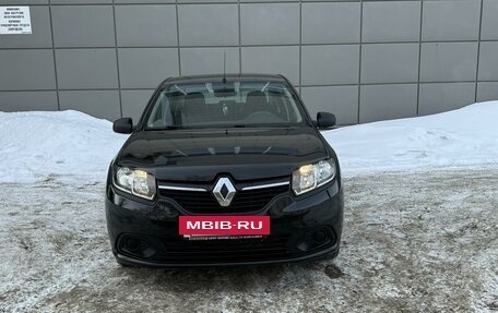 Renault Logan II, 2015 год, 989 000 рублей, 2 фотография
