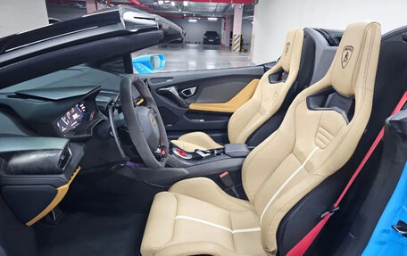 Lamborghini Huracán, 2020 год, 30 370 000 рублей, 10 фотография