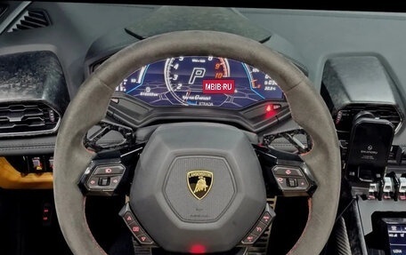 Lamborghini Huracán, 2020 год, 30 370 000 рублей, 11 фотография