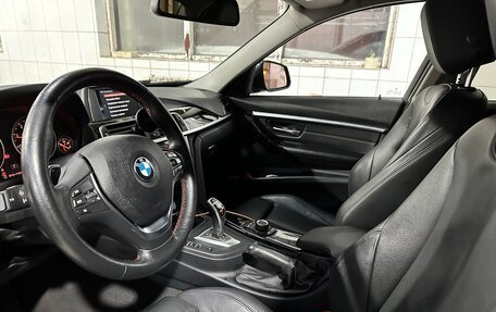 BMW 3 серия, 2017 год, 2 200 000 рублей, 7 фотография
