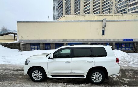 Toyota Land Cruiser 200, 2018 год, 6 000 000 рублей, 6 фотография