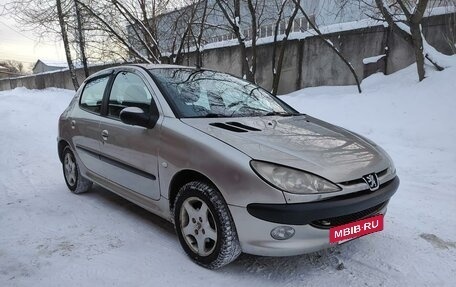 Peugeot 206, 2004 год, 370 000 рублей, 2 фотография