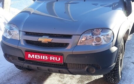Chevrolet Niva I рестайлинг, 2018 год, 950 000 рублей, 1 фотография