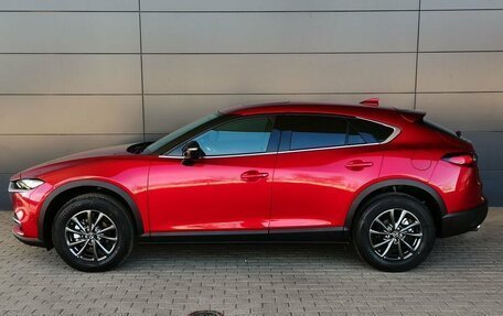 Mazda CX-4, 2023 год, 3 490 000 рублей, 3 фотография