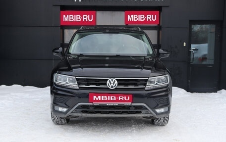 Volkswagen Tiguan II, 2017 год, 2 185 000 рублей, 2 фотография