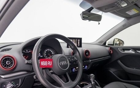 Audi A3, 2020 год, 2 070 000 рублей, 11 фотография