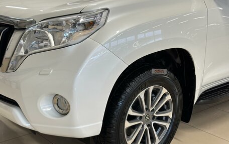 Toyota Land Cruiser Prado 150 рестайлинг 2, 2014 год, 3 749 000 рублей, 10 фотография