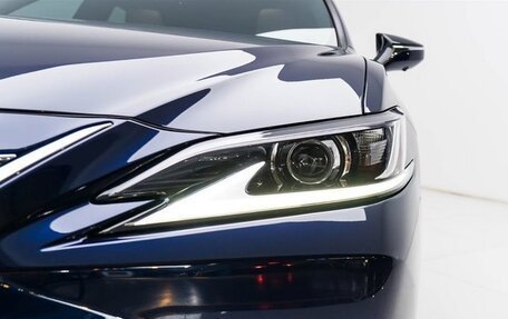 Lexus ES VII, 2021 год, 3 850 000 рублей, 5 фотография