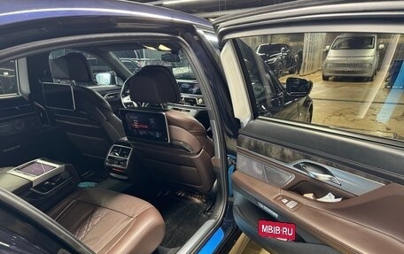 BMW 7 серия, 2017 год, 4 850 000 рублей, 7 фотография