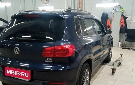 Volkswagen Tiguan I, 2014 год, 1 102 000 рублей, 3 фотография