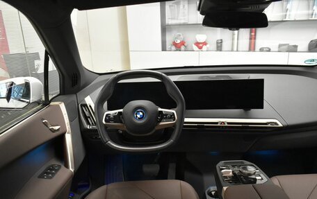 BMW iX, 2022 год, 7 500 000 рублей, 13 фотография