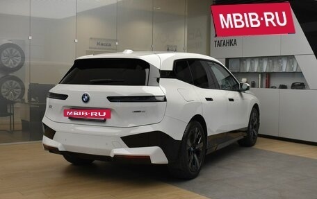 BMW iX, 2022 год, 7 500 000 рублей, 17 фотография