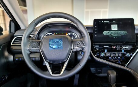 Toyota Camry, 2023 год, 4 650 000 рублей, 8 фотография