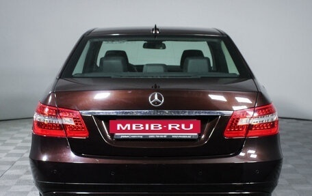 Mercedes-Benz E-Класс, 2012 год, 1 800 000 рублей, 6 фотография