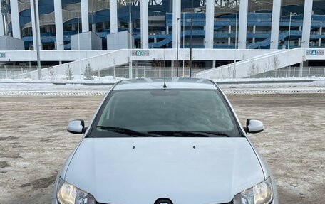 Renault Logan II, 2014 год, 770 000 рублей, 24 фотография