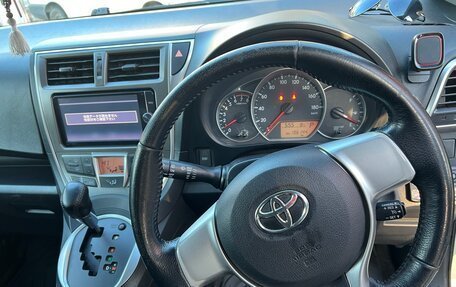 Toyota Ractis II, 2011 год, 915 000 рублей, 9 фотография
