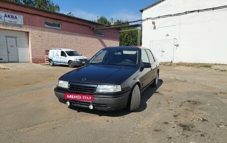Opel Vectra A, 1991 год, 118 000 рублей, 6 фотография