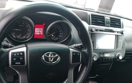 Toyota Land Cruiser Prado 150 рестайлинг 2, 2015 год, 3 500 000 рублей, 3 фотография