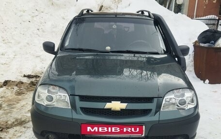 Chevrolet Niva I рестайлинг, 2013 год, 620 000 рублей, 12 фотография