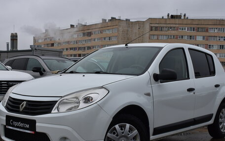 Renault Sandero I, 2013 год, 749 000 рублей, 3 фотография