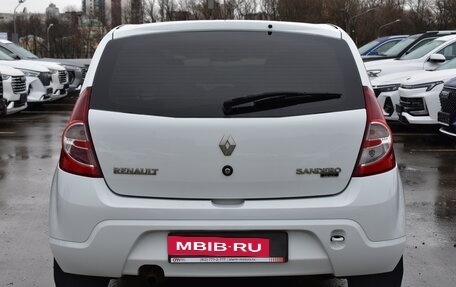 Renault Sandero I, 2013 год, 749 000 рублей, 5 фотография
