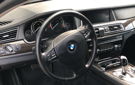 BMW 7 серия, 2013 год, 2 000 000 рублей, 18 фотография