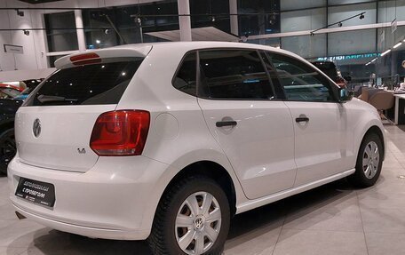 Volkswagen Polo VI (EU Market), 2010 год, 875 000 рублей, 7 фотография
