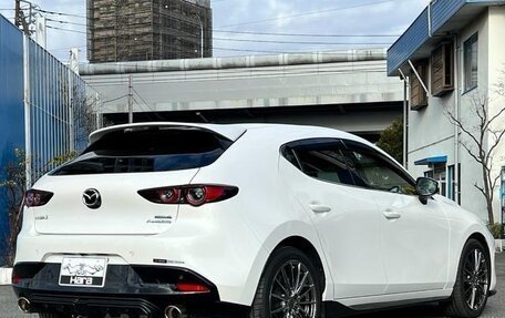 Mazda 3, 2021 год, 1 250 000 рублей, 4 фотография