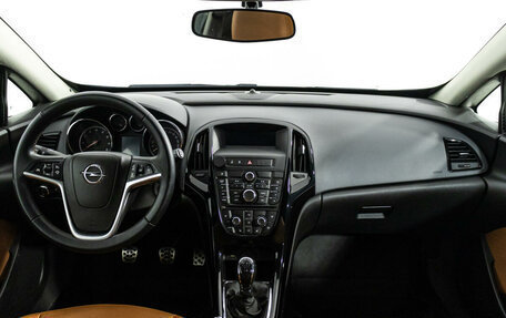 Opel Astra J, 2014 год, 1 190 000 рублей, 13 фотография