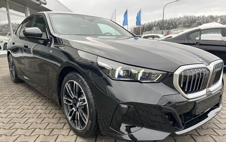 BMW 5 серия, 2024 год, 6 550 000 рублей, 1 фотография