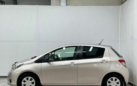 Toyota Vitz, 2011 год, 840 000 рублей, 8 фотография