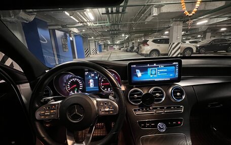 Mercedes-Benz C-Класс, 2018 год, 3 000 000 рублей, 10 фотография