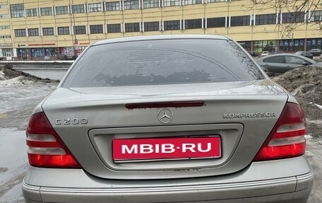Mercedes-Benz C-Класс, 2004 год, 640 000 рублей, 4 фотография