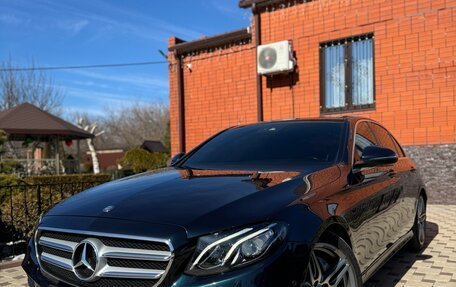 Mercedes-Benz E-Класс, 2016 год, 3 500 000 рублей, 2 фотография