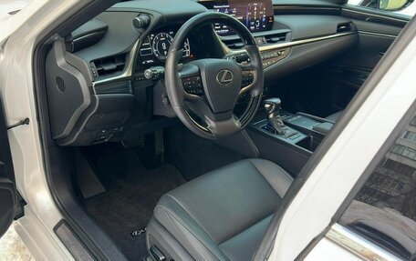 Lexus ES VII, 2020 год, 4 850 000 рублей, 16 фотография