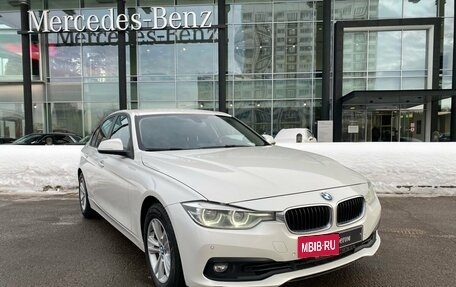 BMW 3 серия, 2017 год, 1 890 000 рублей, 3 фотография