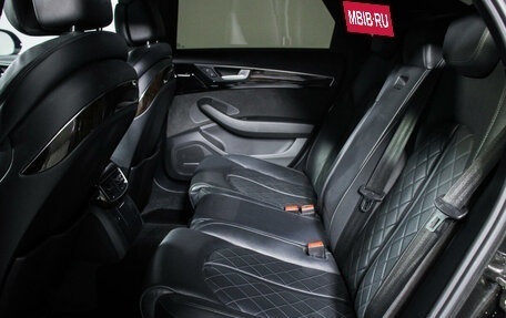 Audi A8, 2015 год, 3 010 000 рублей, 10 фотография