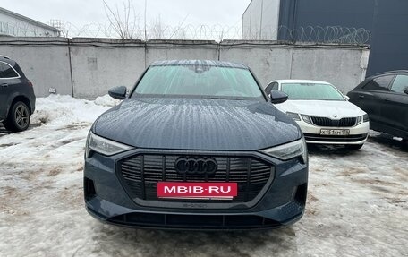 Audi e-tron Sportback I, 2021 год, 7 800 000 рублей, 3 фотография