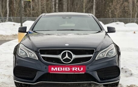 Mercedes-Benz E-Класс, 2015 год, 2 100 000 рублей, 2 фотография