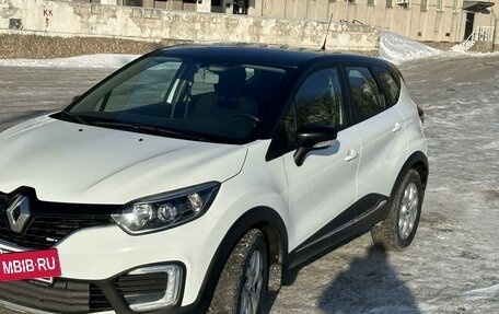 Renault Kaptur I рестайлинг, 2017 год, 1 440 000 рублей, 2 фотография