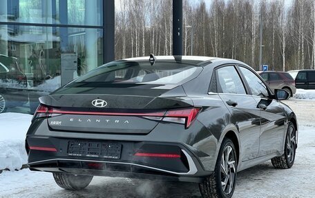 Hyundai Elantra, 2023 год, 2 450 000 рублей, 10 фотография